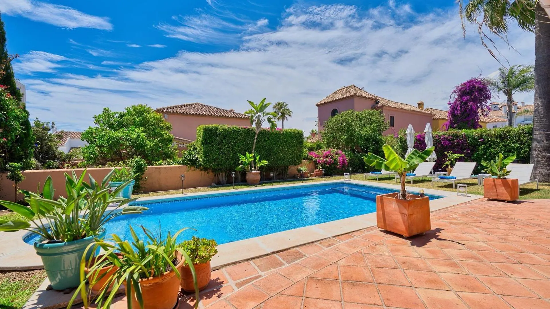 1109 * Panorama Sea View Family Villa Roof Terrace- Annex Marbella