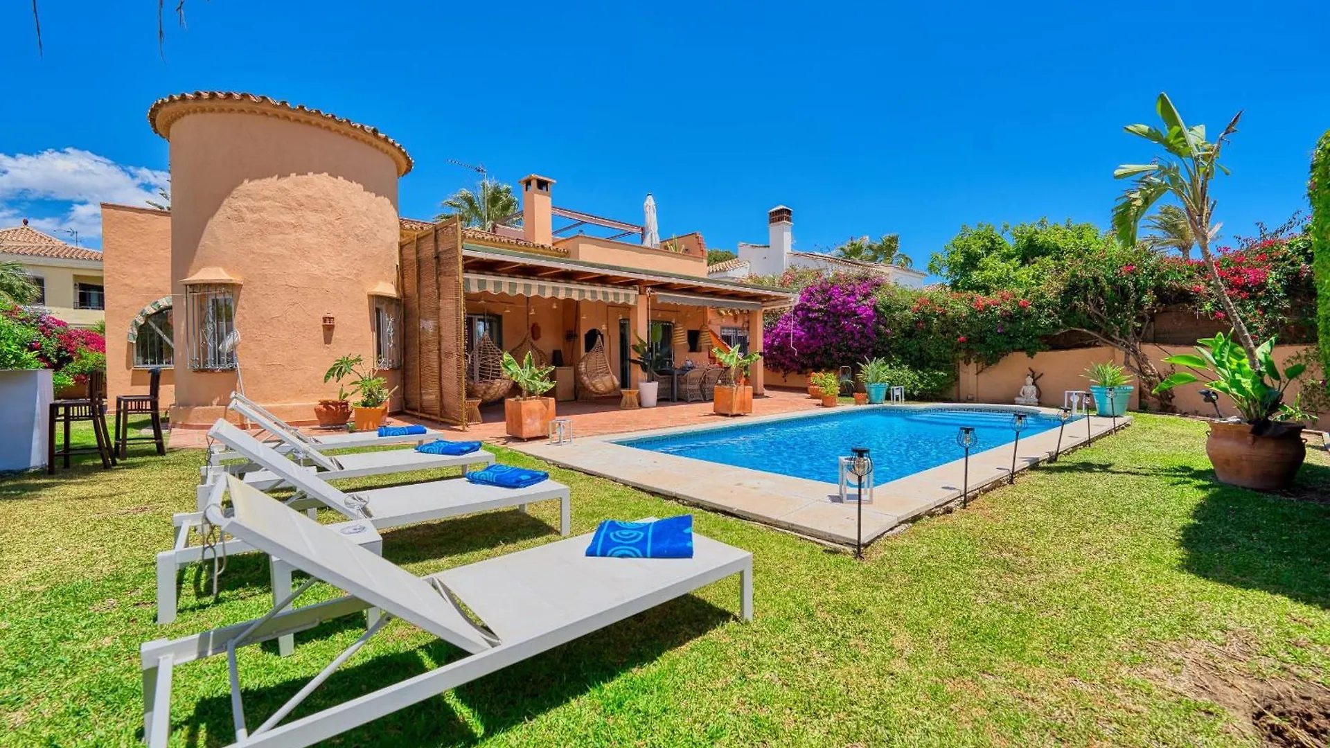 1109 * Panorama Sea View Family Villa Roof Terrace- Annex Marbella