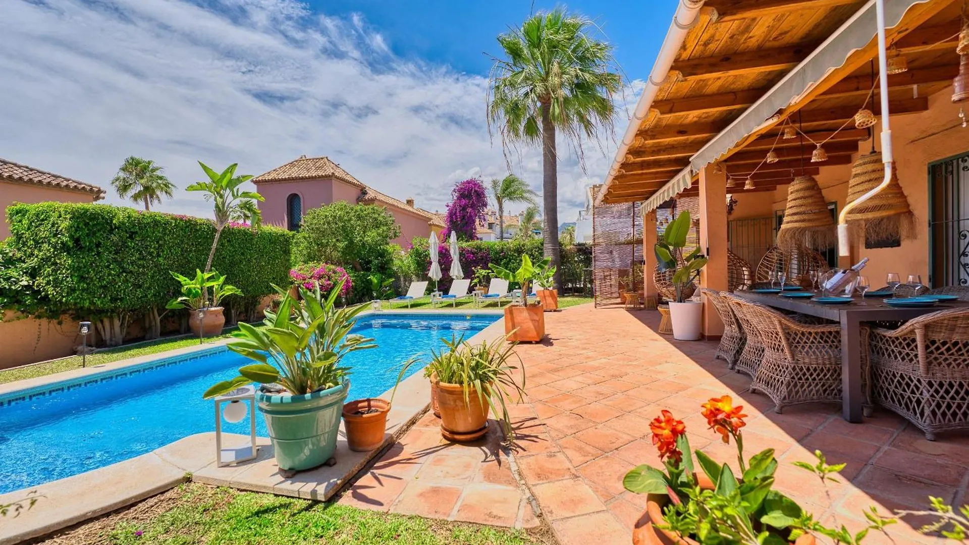 1109 * Panorama Sea View Family Villa Roof Terrace- Annex Marbella