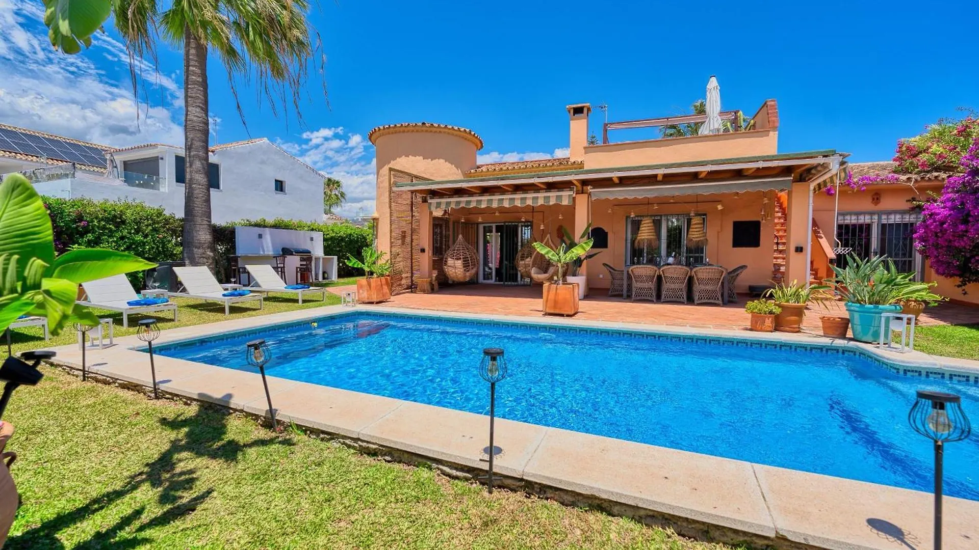 1109 * Panorama Sea View Family Villa Roof Terrace- Annex Marbella